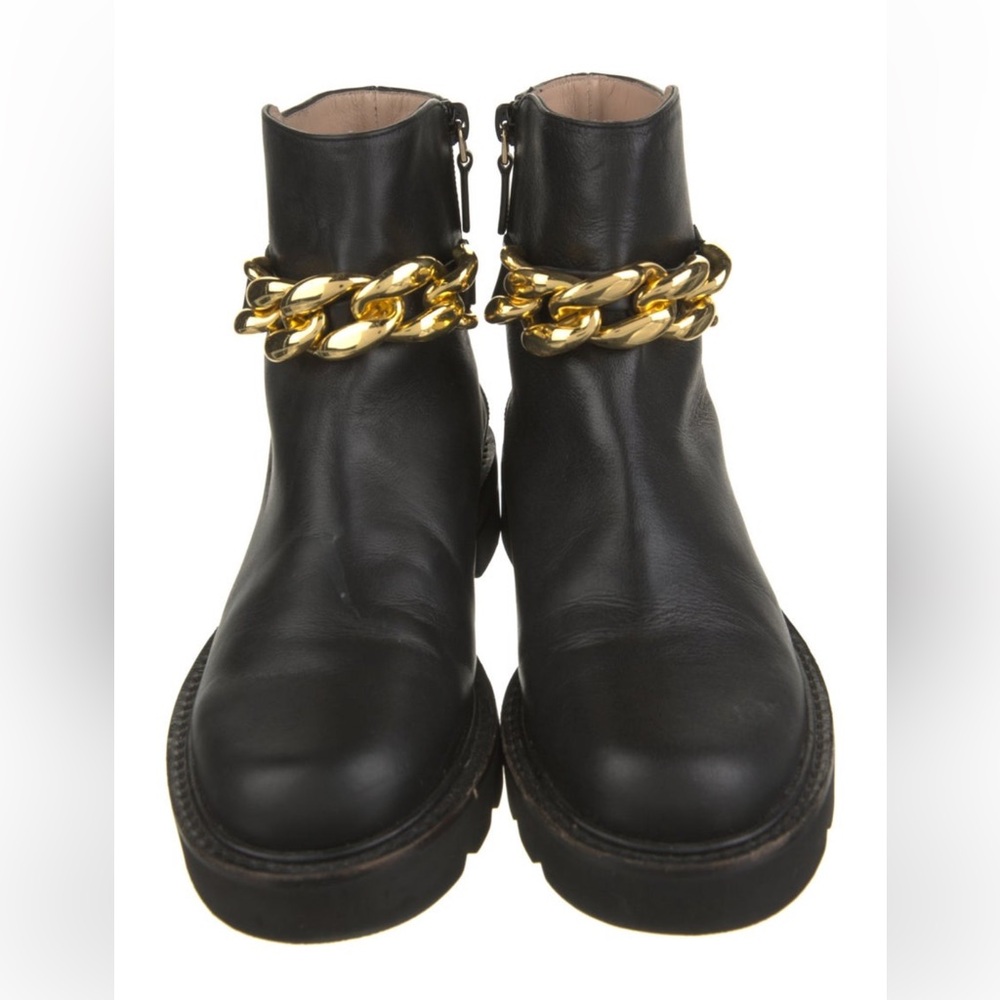 Stuart Weizmann black leather booties gold chain detail 5.5